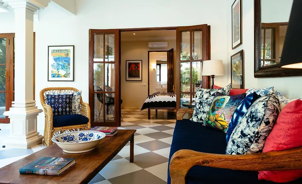 Villa Antiga 2